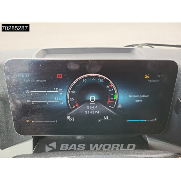 2023 Mercedes-Benz Actros 1848-40988905