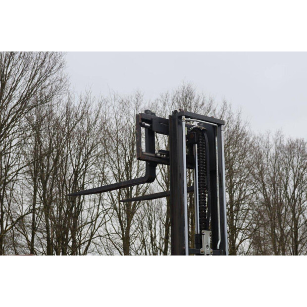 2019 Linde E16C-40989040