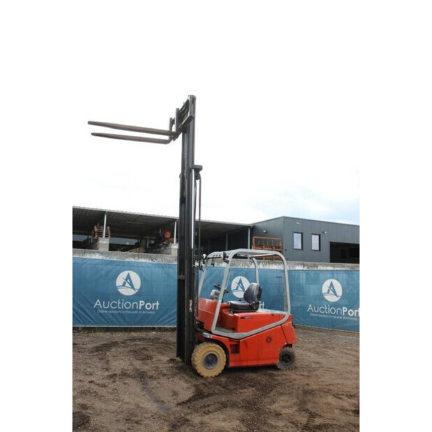 2003 BT CBE 2.5 AC-40989155