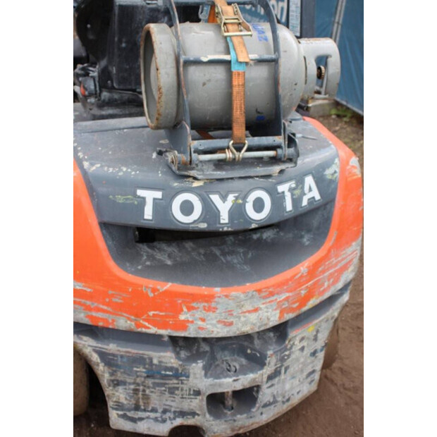 2019 Toyota 02-8FGF25-40989175