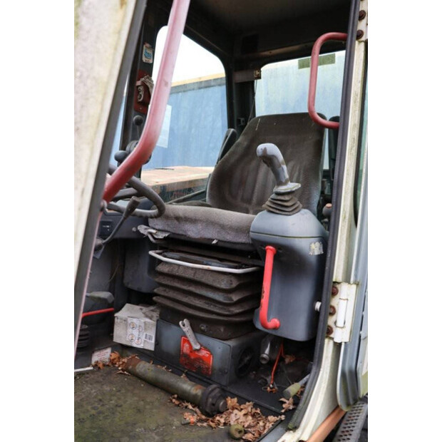 1999 Atlas 1504-40989410