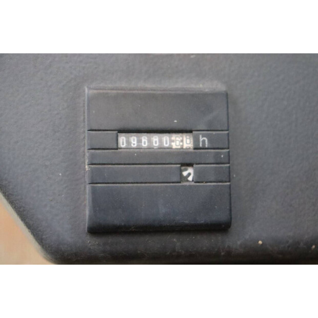 1999 Atlas 1504-40989412