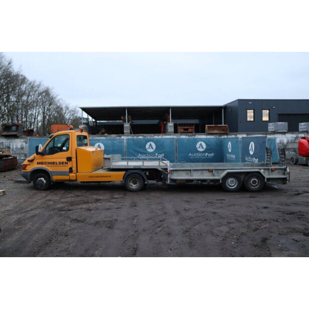 2000 Iveco 40C-40989427