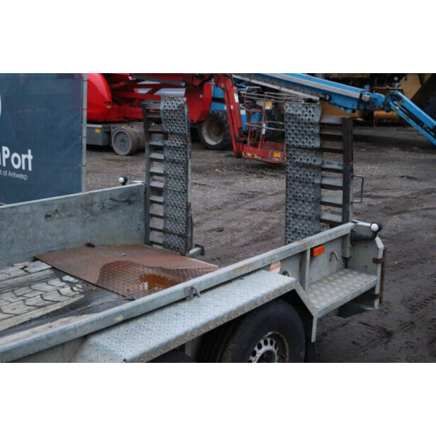 2000 Iveco 40C-40989442