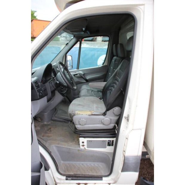 2011 Volkswagen CRAFTER-40989562
