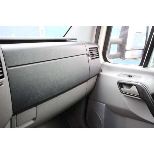 2011 Volkswagen CRAFTER-40989573