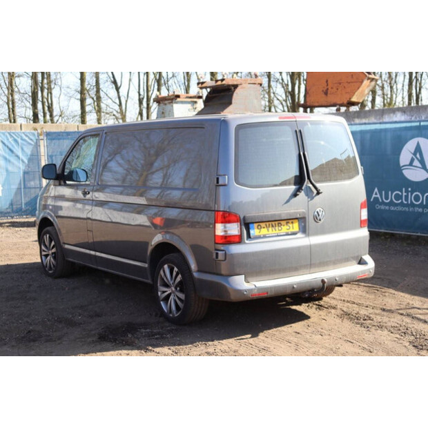 2020 Volkswagen Transporter-40989577
