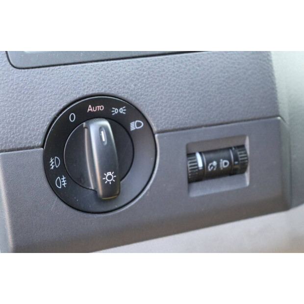2020 Volkswagen Transporter-40989590