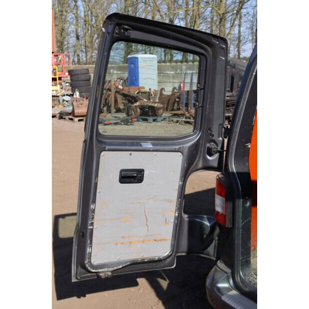 2020 Volkswagen Transporter-40989608