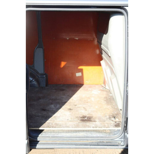2020 Volkswagen Transporter-40989609