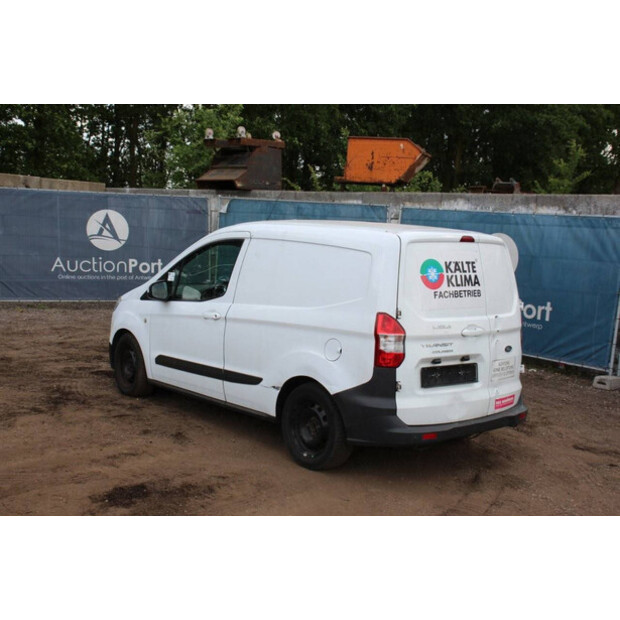 2015 Ford Transit Courier-40989618