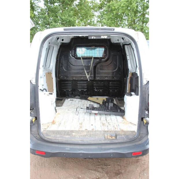 2015 Ford Transit Courier-40989632