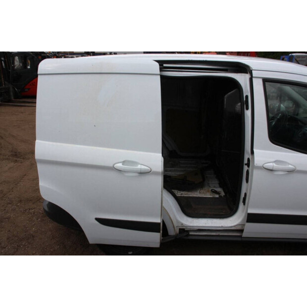 2015 Ford Transit Courier-40989639