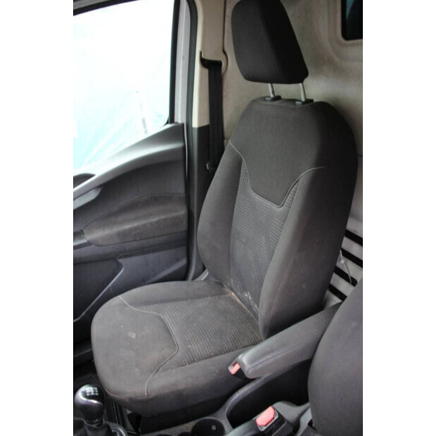 2015 Ford Transit Courier-40989649