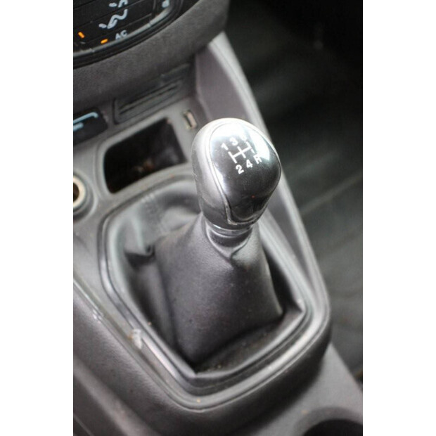 2015 Ford Transit Courier-40989659