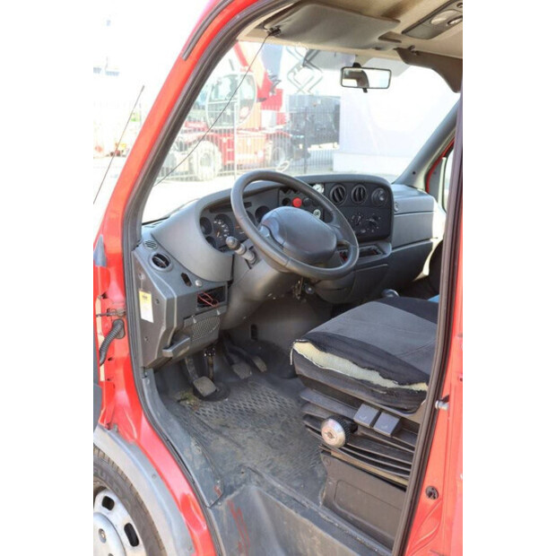 2002 Iveco 40C-40989883