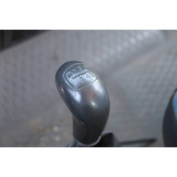2002 Iveco 40C-40989889