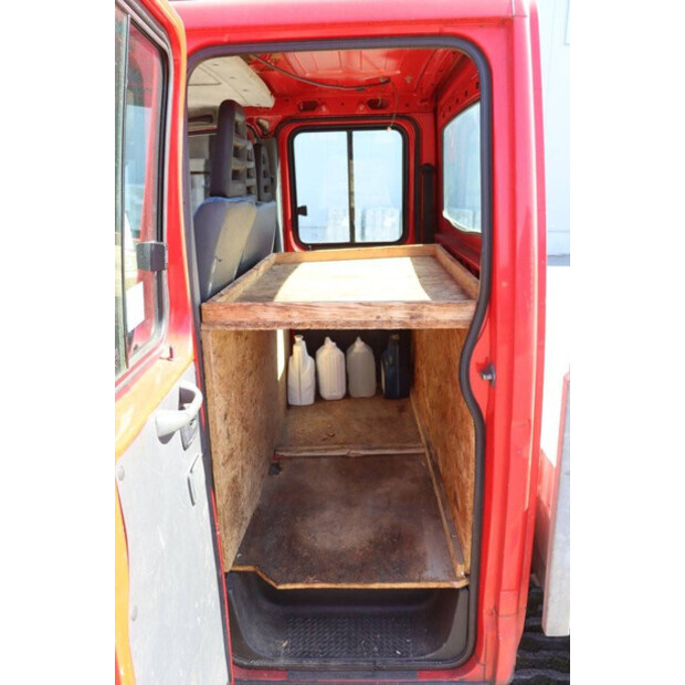 2002 Iveco 40C-40989896