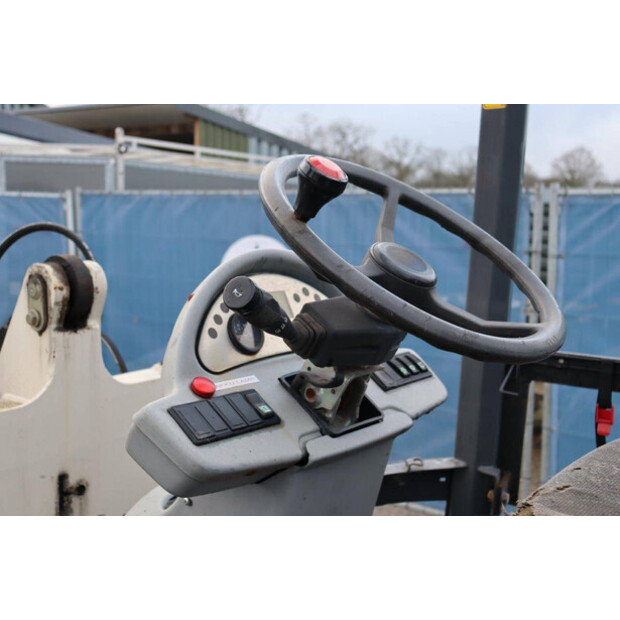 2006 Terex 834-40989923