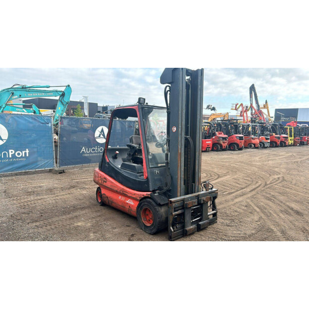 2000 Linde E30-02-40989953