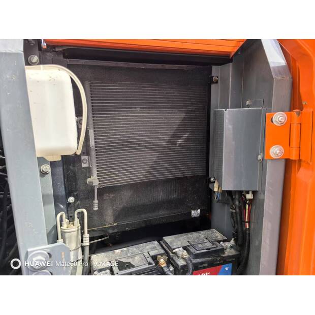 2022 Hitachi ZX70-40990020