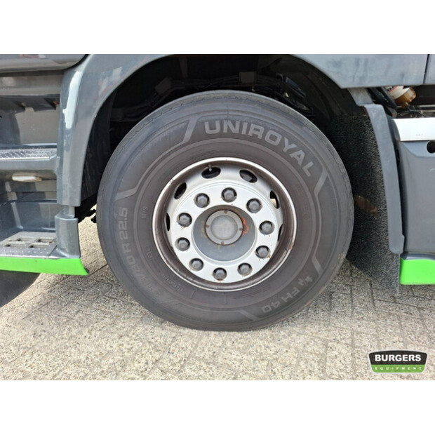 2011 داف CF85-40990152