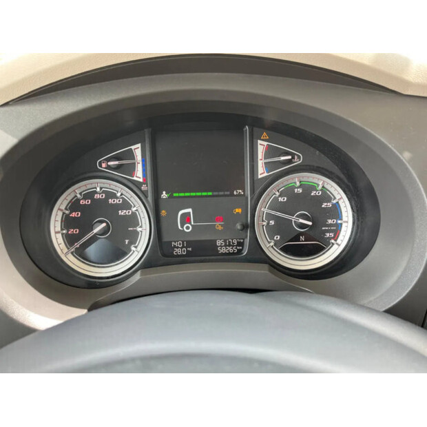 2018 DAF LF 230 FA-40990224
