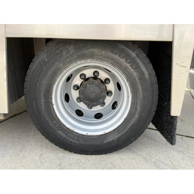 2018 DAF LF 230 FA-40990244
