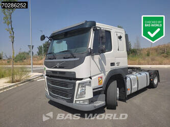 صورة ل رؤوس شاحنات 2020 فولفو FM 460