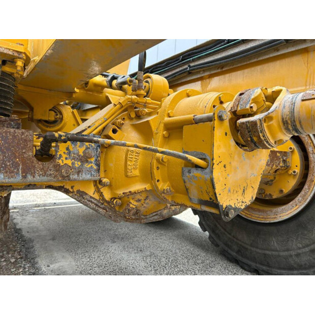2017 BELL B30E-40990338