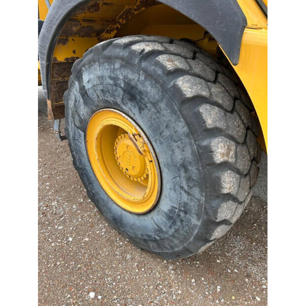2017 BELL B30E-40990368