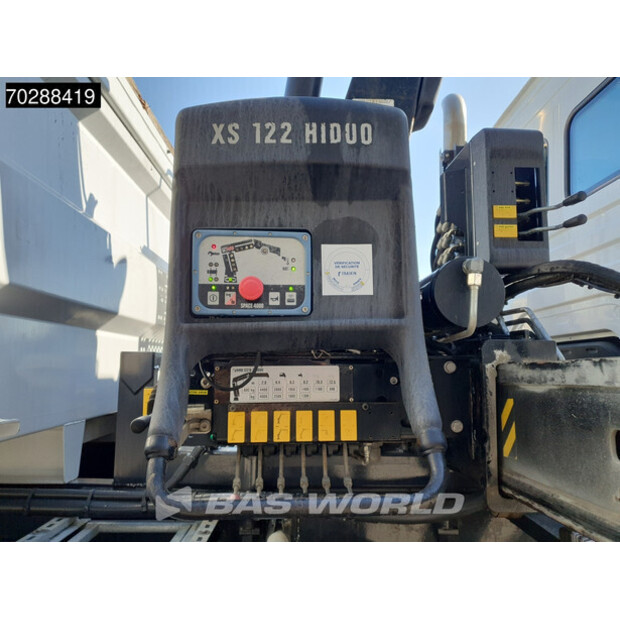 2013 مرسيدس بنز AXOR 1833-40990999