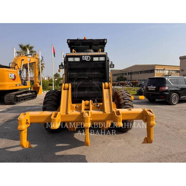 2023 كاتربيلر 140-40991941