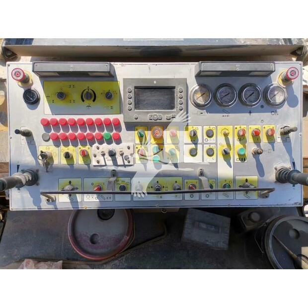 2011 كاتربيلر PM-200-41000735