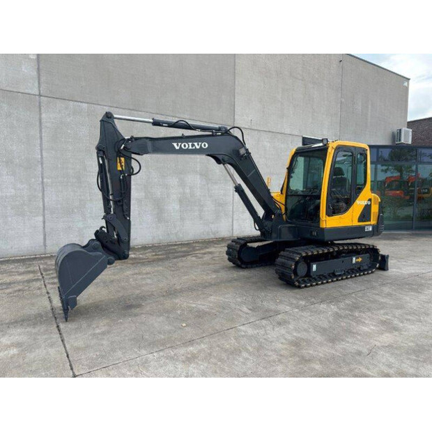 2010 فولفو EC55B-41007634