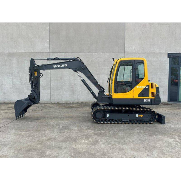 2010 فولفو EC55B-41007641