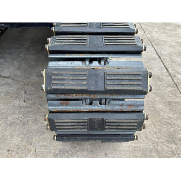 2010 فولفو EC55B-41007650