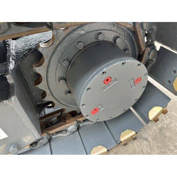 2010 فولفو EC55B-41007656