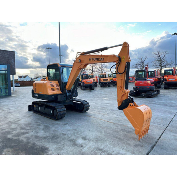 2018 Hyundai R60VS-41007689