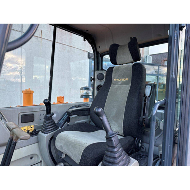 2018 Hyundai R60VS-41007719