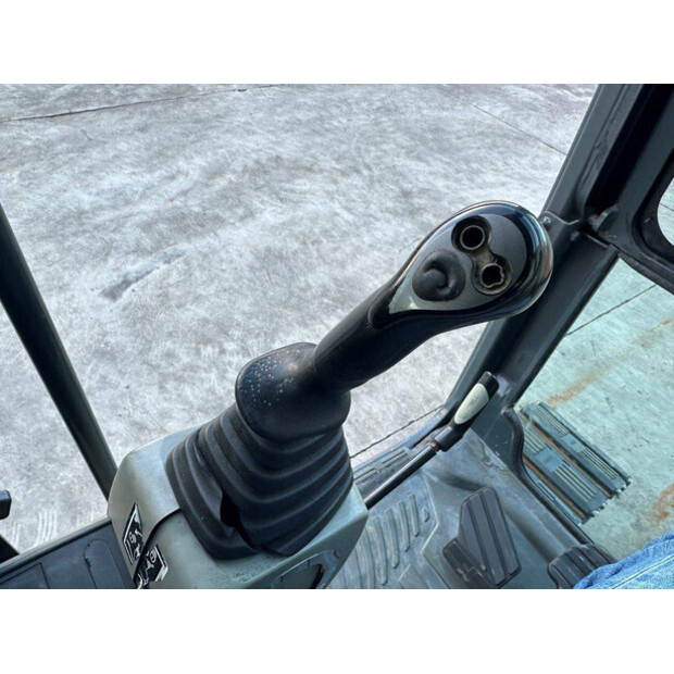 2018 Hyundai R60VS-41007728