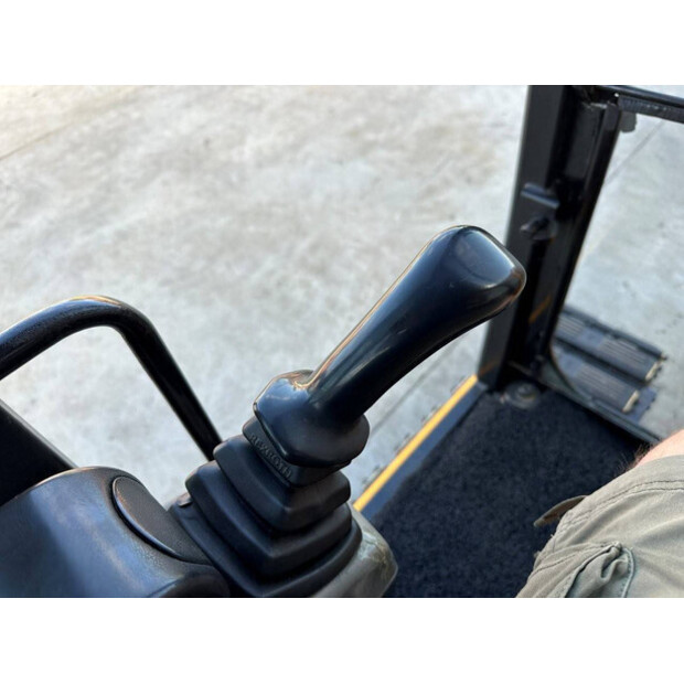 2010 JCB 8056-41007975
