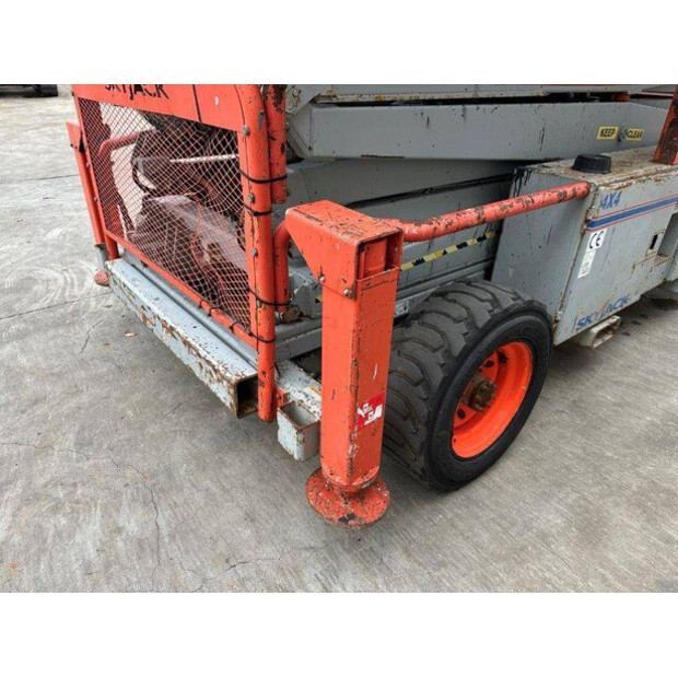 2010 SkyJack SJ9250-41008292