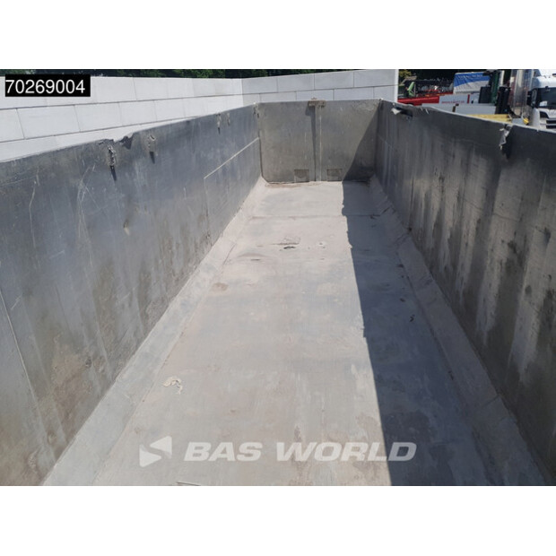 2001 LAG 0-3-39-41009811