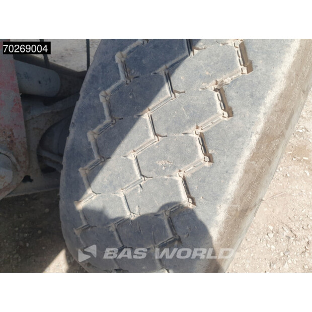 2001 LAG 0-3-39-41009815