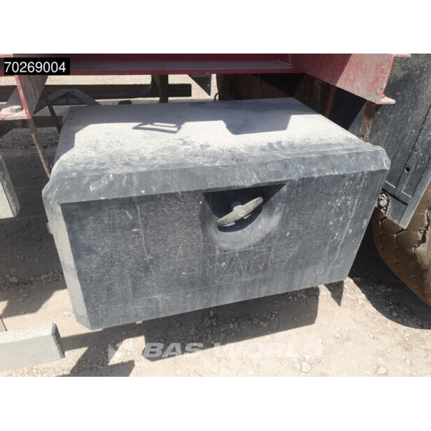 2001 LAG 0-3-39-41009826