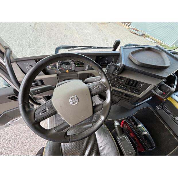 2016 Volvo FH500-41010786
