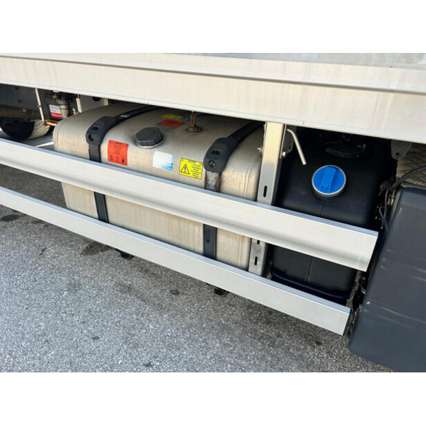 2018 Scania P370-41010840
