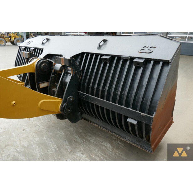 2014 Caterpillar 938K-41010883