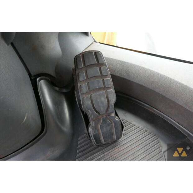 2014 Caterpillar 938K-41010911